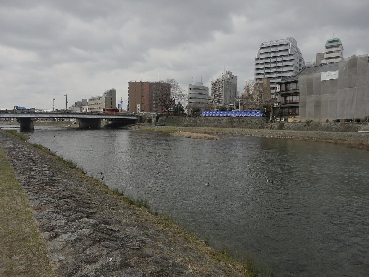 五条大橋のイメージ（モザイク処理済み）