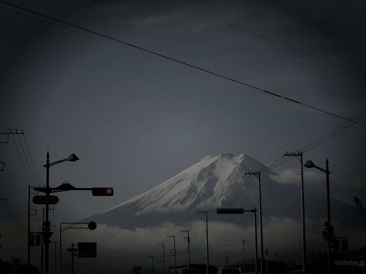 富士山心霊スポットのイメージ(モザイク処理済み)