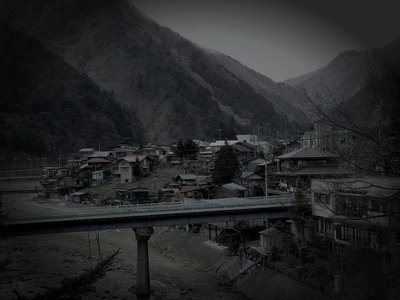 丹波山村廃農村の怪異