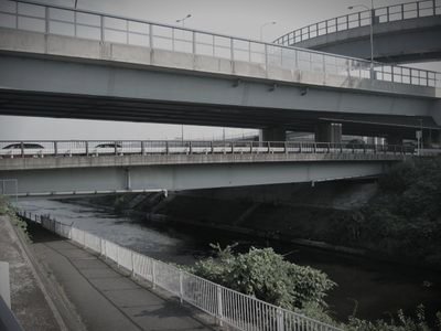 旧鶴見川姿橋