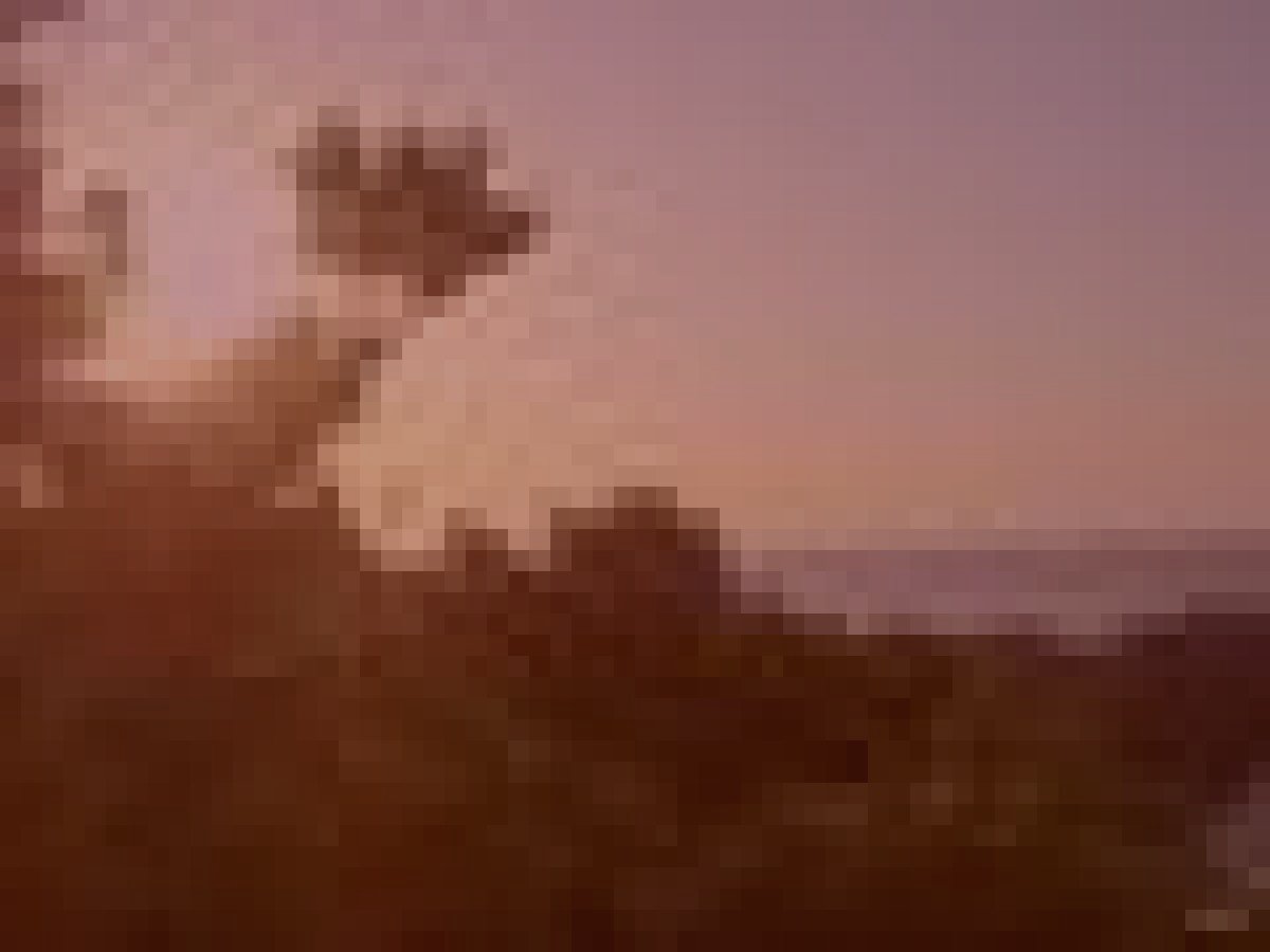 串本町旧本州最南端の海難霊のイメージ（モザイク処理済み）