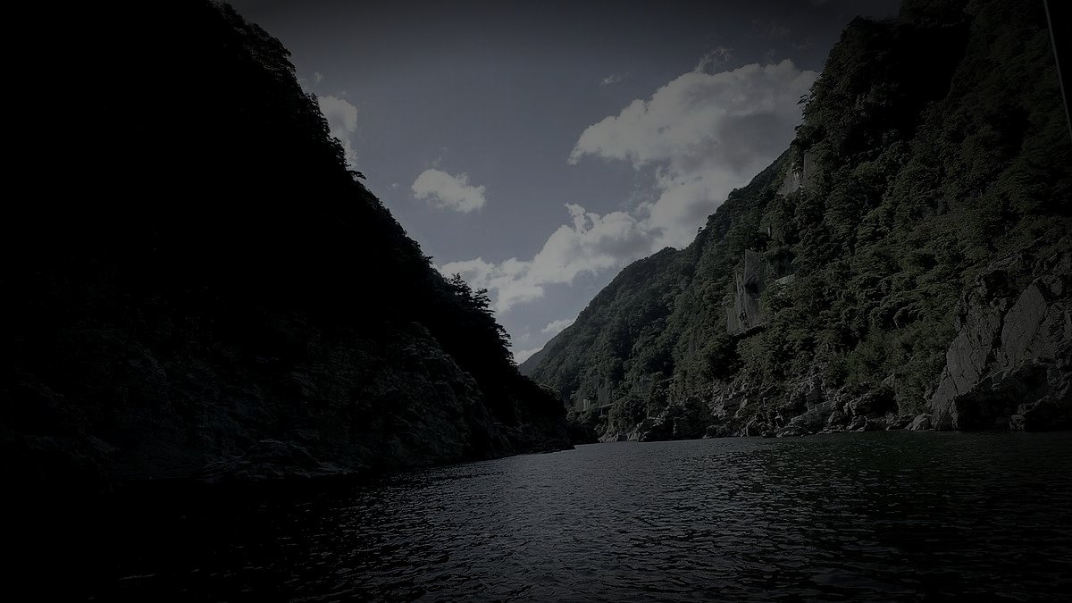 大歩危・小歩危（祖谷渓谷）のイメージ（モザイク処理済み）