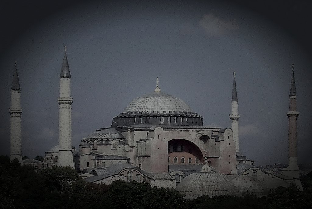 綾町の廃農村のイメージ（モザイク処理済み）