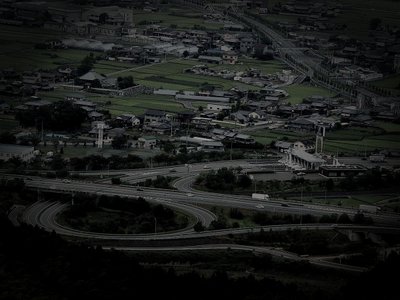 東温市の廃農家の霊