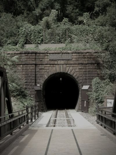 大日影トンネル