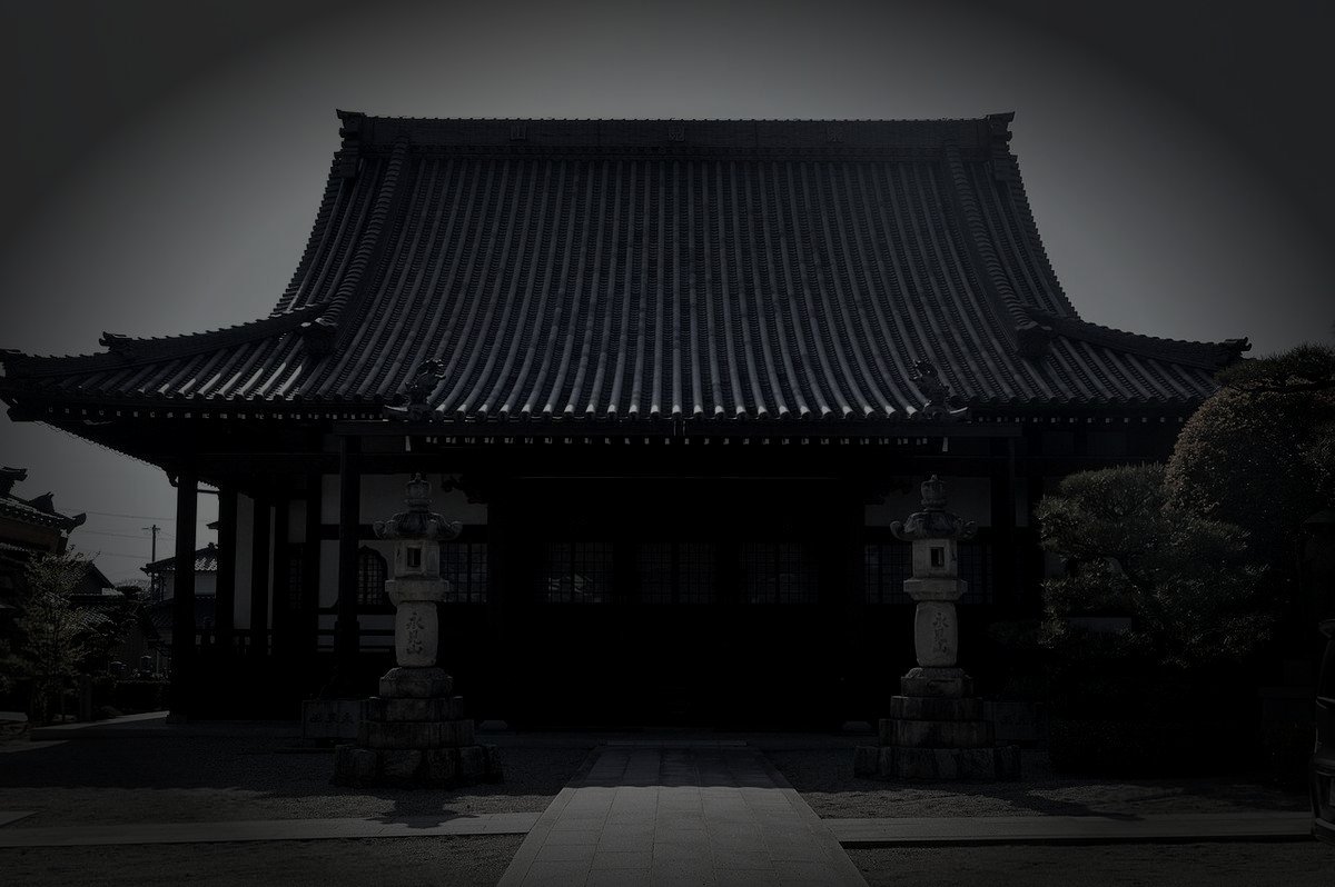 刈谷市廃工場の労働者霊のイメージ（モザイク処理済み）