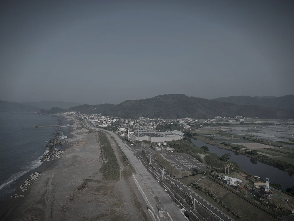 仁淀川河口大橋のイメージ 3 / 3（モザイク処理済み）