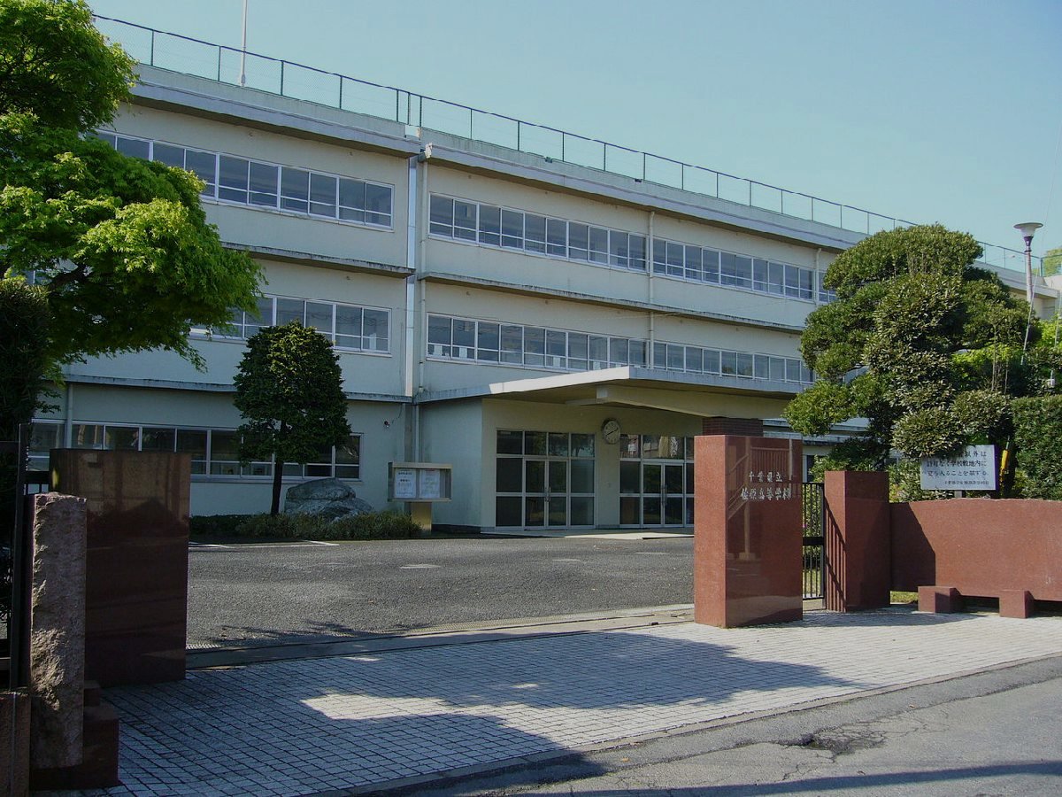 千葉県立佐原高校のイメージ(モザイク処理済み)