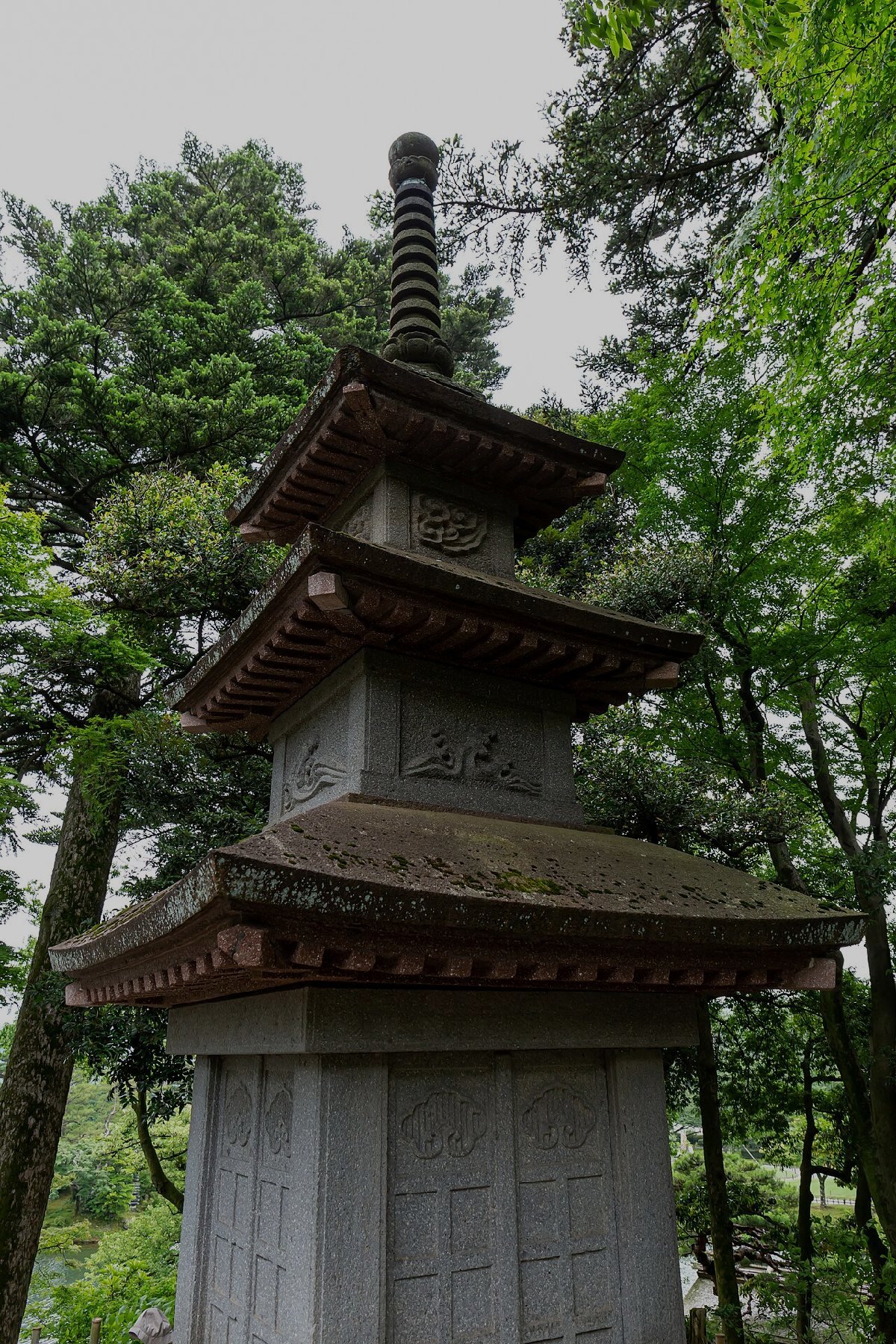 金沢・兼六園のイメージ（モザイク処理済み）