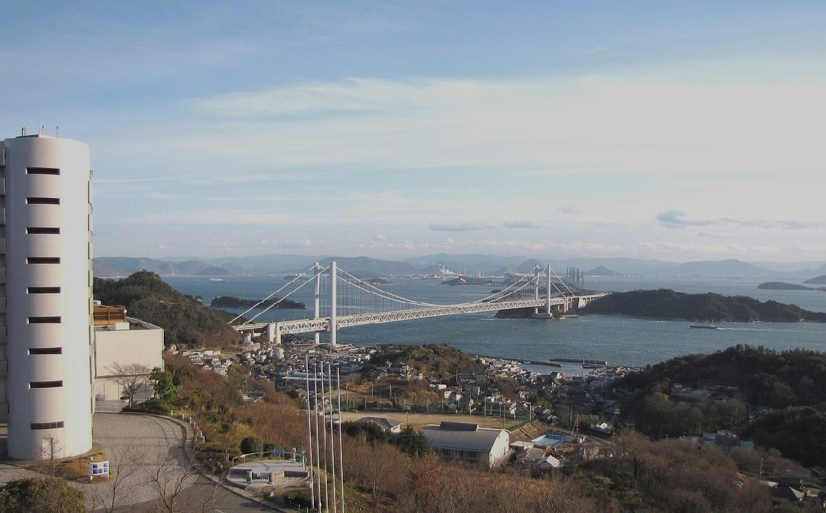 鷲羽山のイメージ（モザイク処理済み）