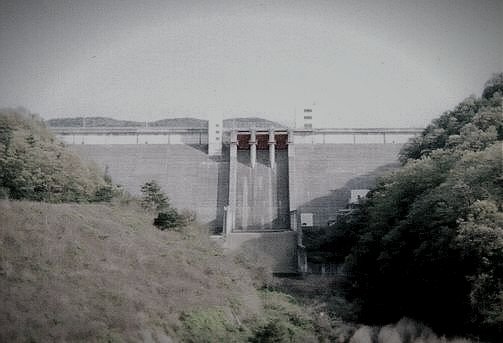 呑吐ダム（つくはら湖・衝原湖）のイメージ 2 / 2（モザイク処理済み）