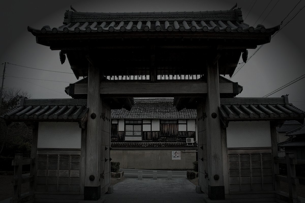 美作市の旧廃温泉旅館のイメージ（モザイク処理済み）