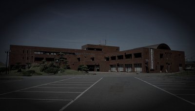 深浦町廃鉱山跡の坑夫霊