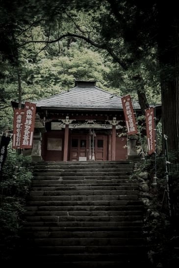 久渡寺のイメージ（モザイク処理済み）