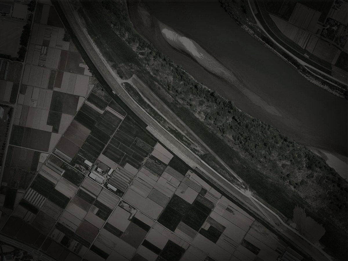 角田市廃炭鉱の坑夫霊のイメージ（モザイク処理済み）