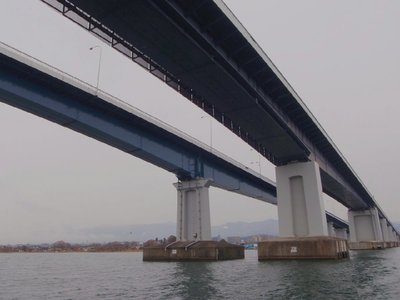 琵琶湖大橋