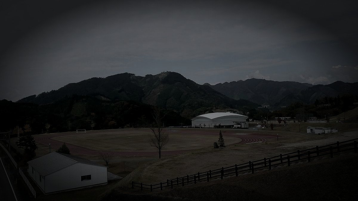 五ヶ瀬町の廃農村の霊のイメージ（モザイク処理済み）