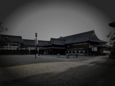 佐賀城本丸歴史館（夜間）