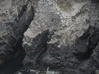 屋形石の七ツ釜 (佐賀県唐津市の水辺)