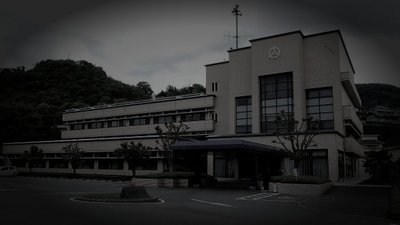 伊予郡砥部町の廃農家