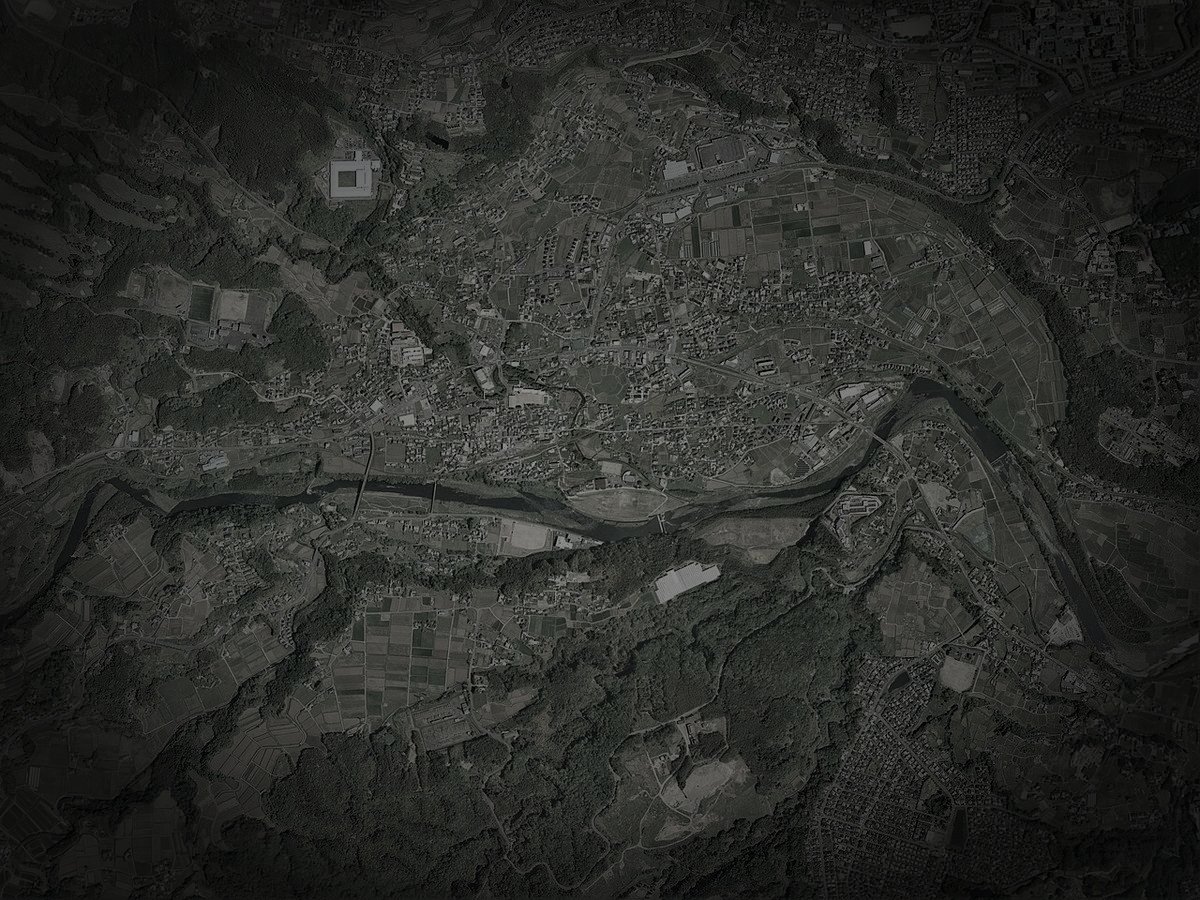 由布市の旧廃温泉のイメージ（モザイク処理済み）