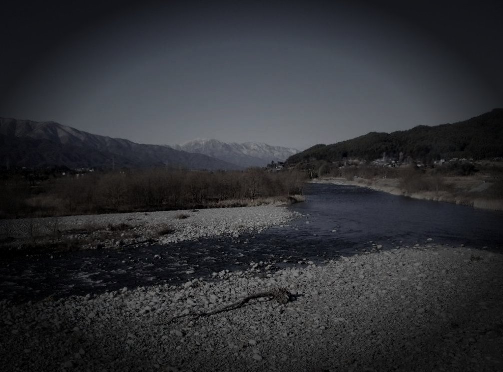 天竜川 心霊橋のイメージ（モザイク処理済み）