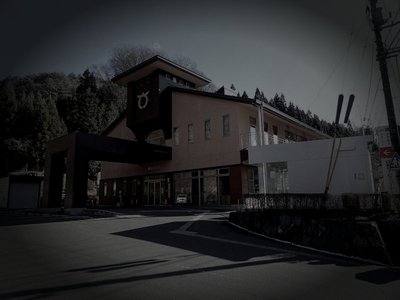 鮫川村廃農村の山霊