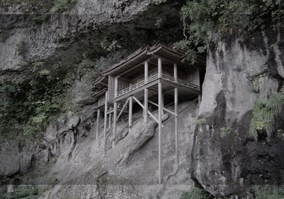 三徳山三佛寺投入堂