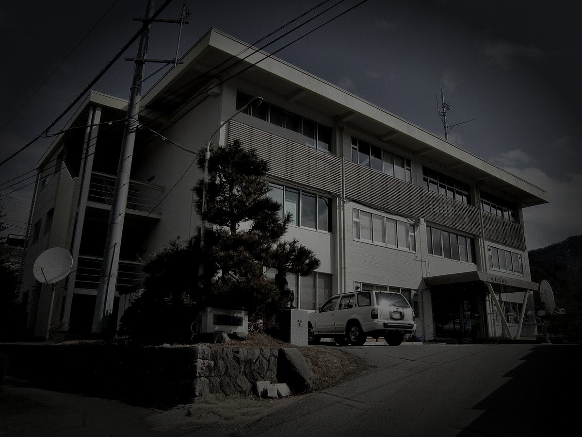 生坂村廃農村跡の霊火のイメージ（モザイク処理済み）