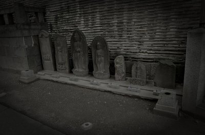 浅草・待乳山聖天（山谷掘沿い）